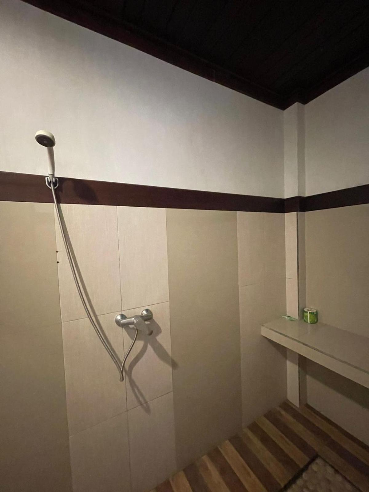 Bali Munduk Delux Bungalow Villa Singaraja Esterno foto