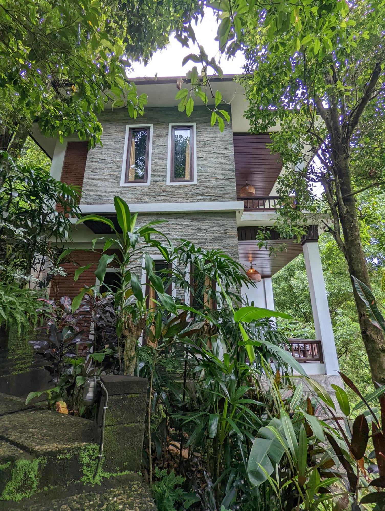 Bali Munduk Delux Bungalow Villa Singaraja Esterno foto