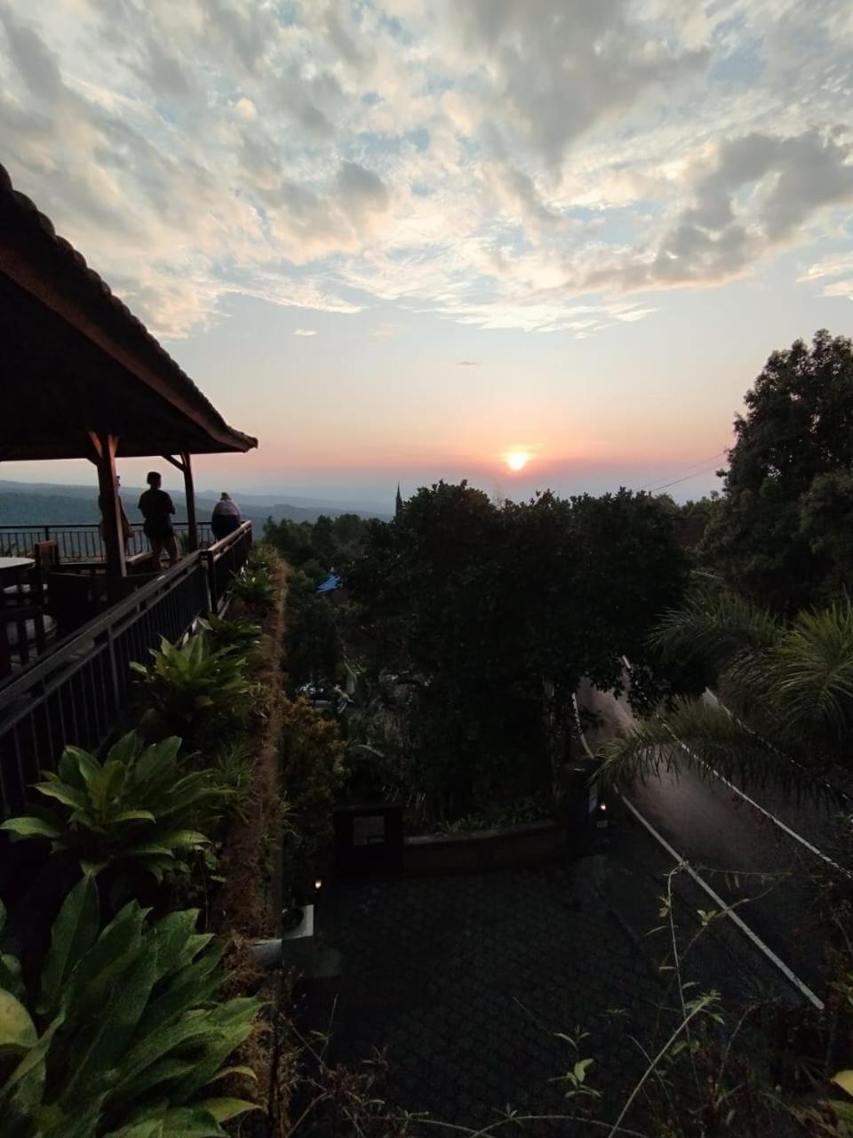 Bali Munduk Delux Bungalow Villa Singaraja Esterno foto